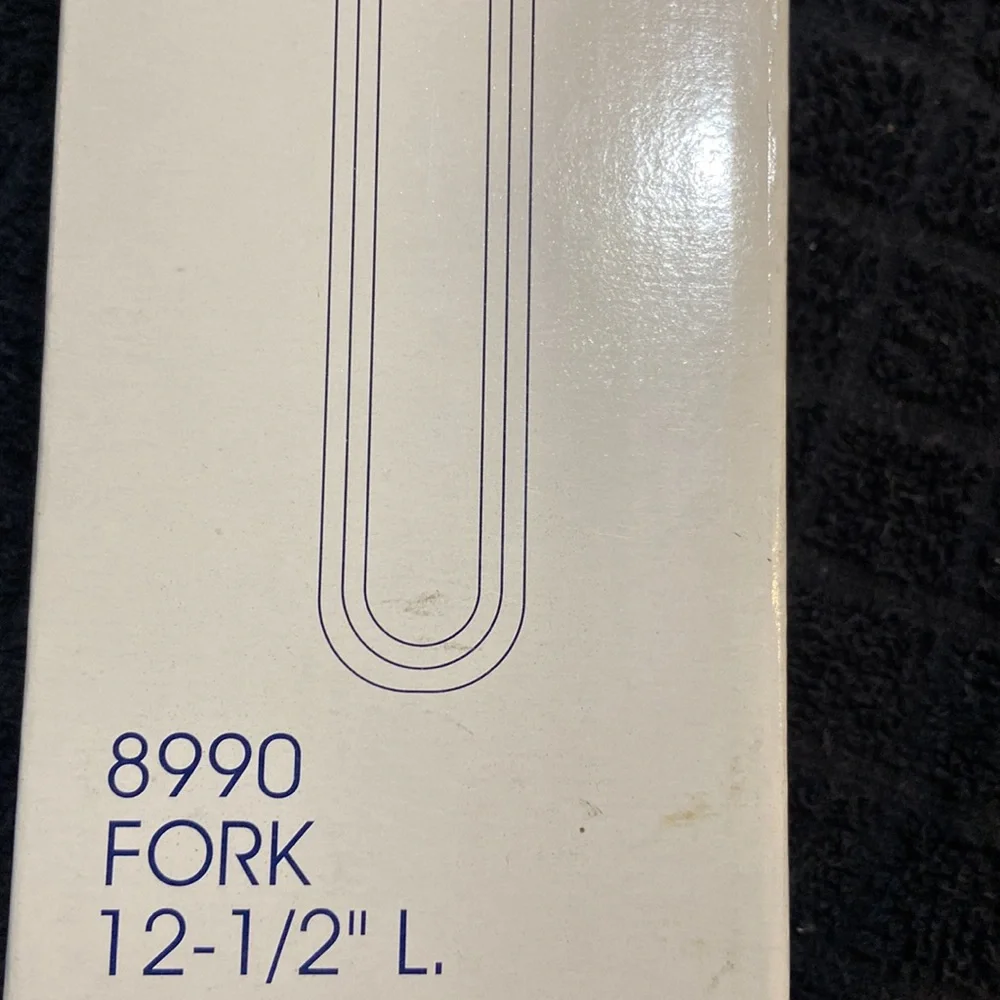 Crystal accents 2 piece clear acrylic salad server NIB
